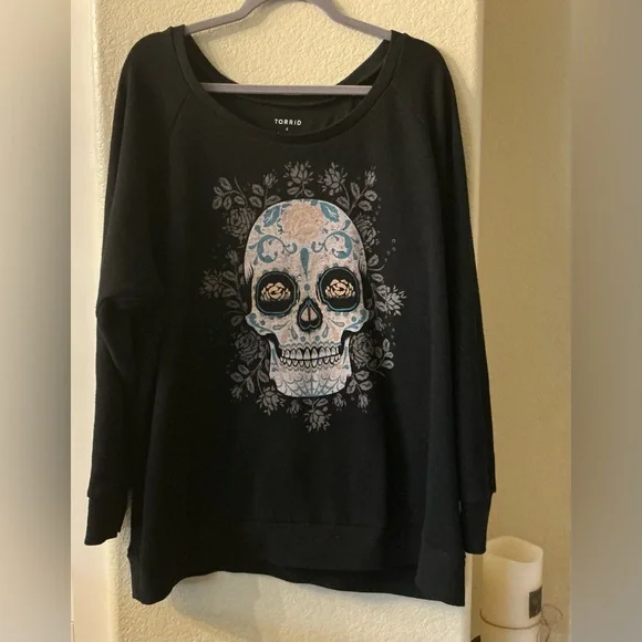 Torrid skull Sweater 4X - Picture 1 of 3